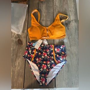 Cupshe high waisted bathing suit. New with tags.